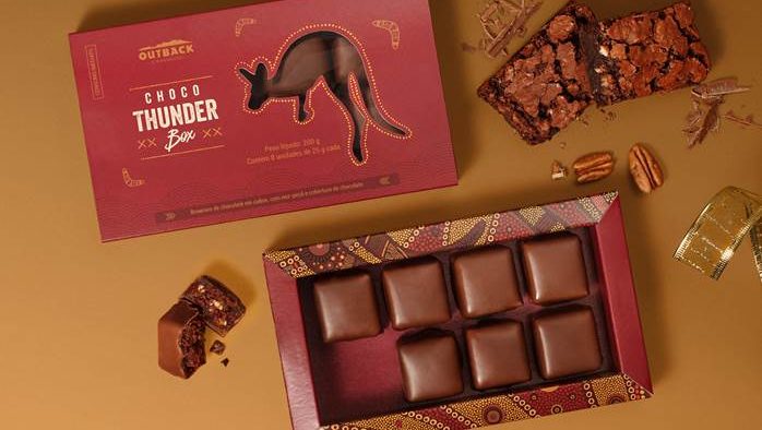 Outback lança Choco Thunder Box: icônico brownie da marca é a opção perfeita de presente para o fim de ano